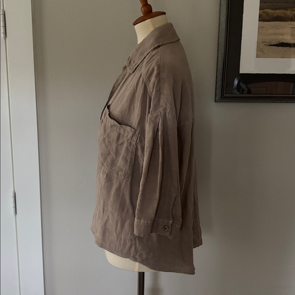 Kut from the Kloth Women's Brown Shirt - Picture 6 of 6